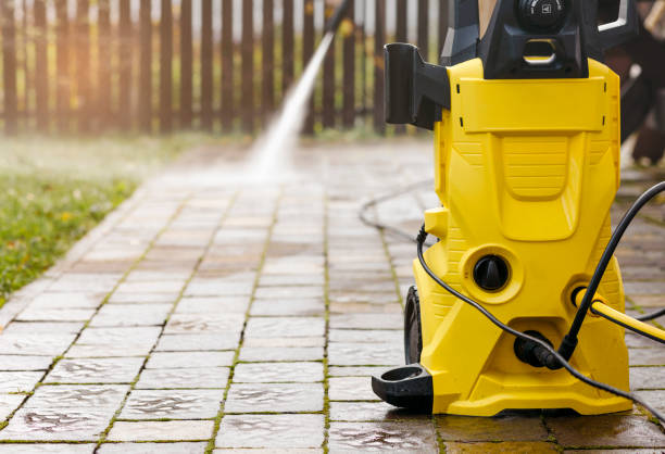 Best Patio and Deck Pressure Washing  in New London, MN